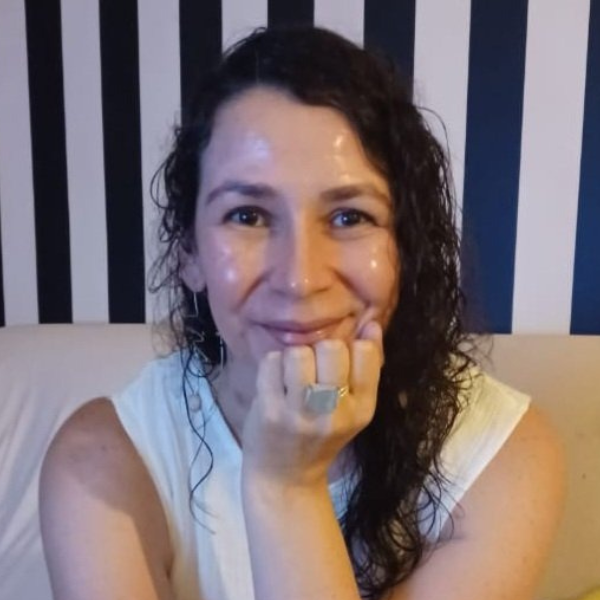Andrea Araujo do Vale